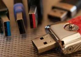 Donnez une autre vie à la vieille clé USB que vous gardez dans le tiroir avec ces usages